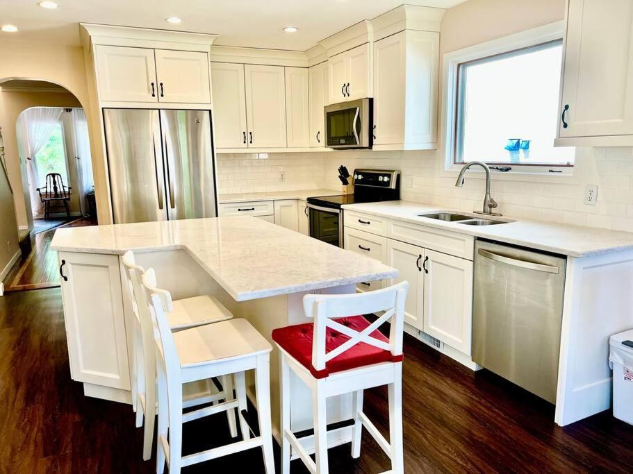 Villa Crescent Heights Majesty YYC Exterior foto